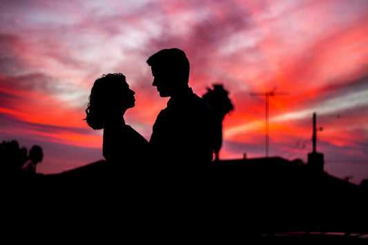 Love Notes: Couple‘s Anniversary Wishes & Gift Inspiration