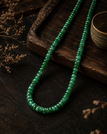Drum Beads Necklace In Imperial Green Guatemalan Jade With 18K Gold Clasp - JadeChains