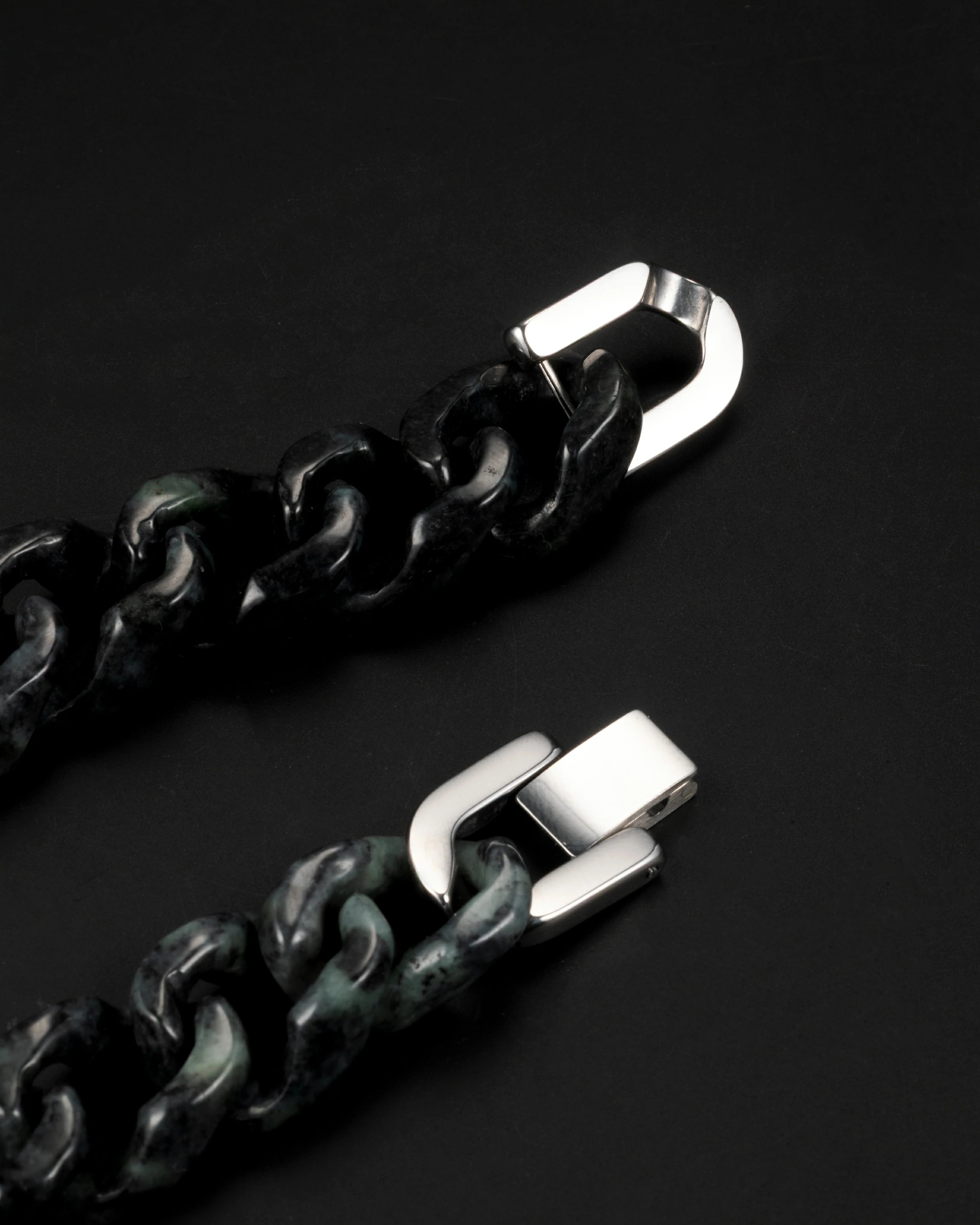 One Piece Cuban Chain In Black Jade