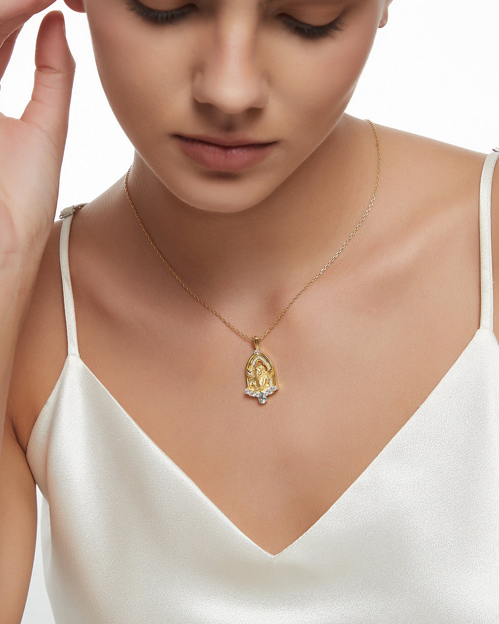 Celestarch Pendant Necklace