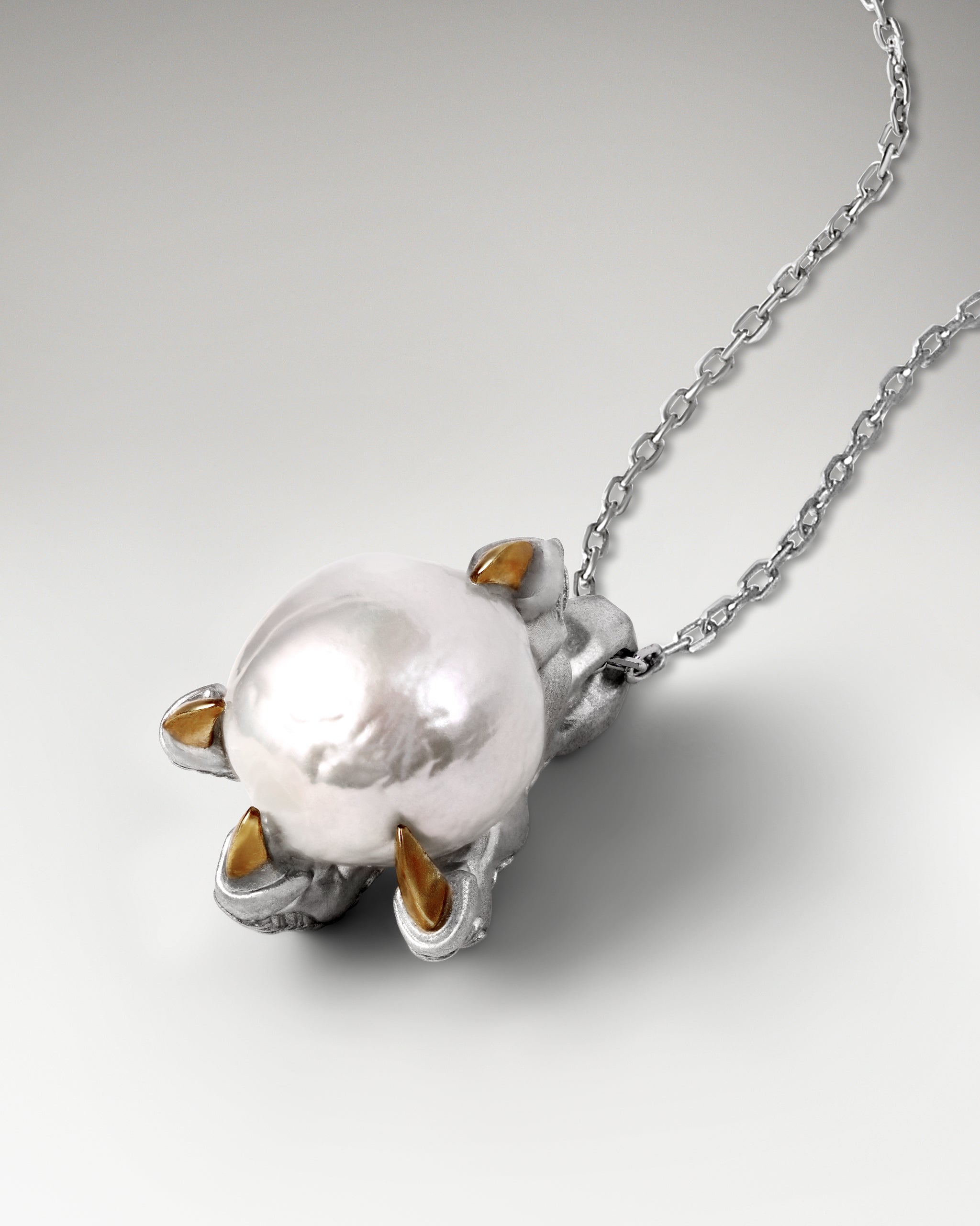 Eagle Talons Pendant Necklace In With Pearl