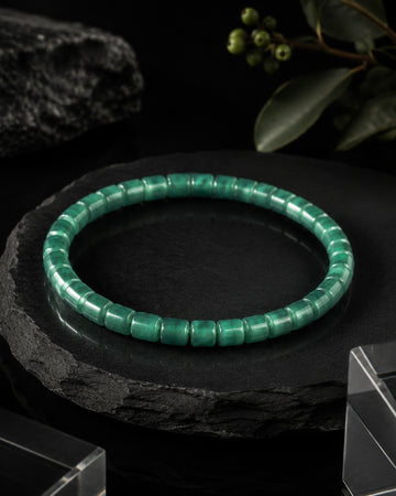 Classic Barrel Beads Bracelet In Green Guatemalan Jade