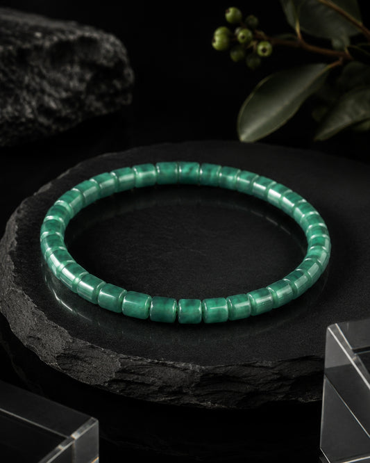 Classic Barrel Beads Bracelet In Green Guatemalan Jade