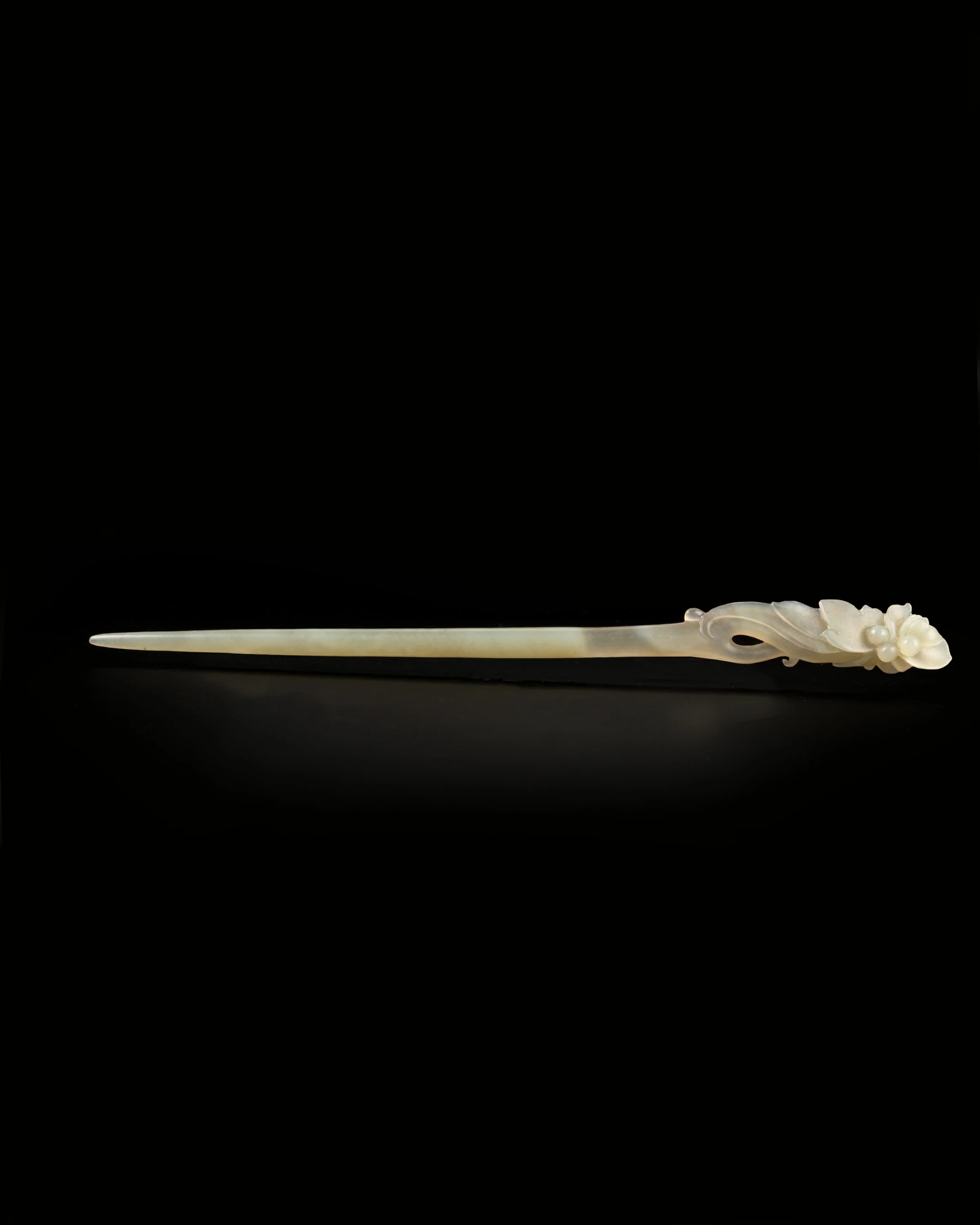 Grape Sprig Hairpin In White Nephrite