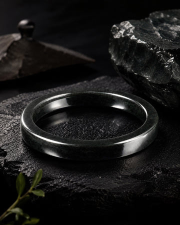 Flat Square Bangle In Dark Green Nephrite