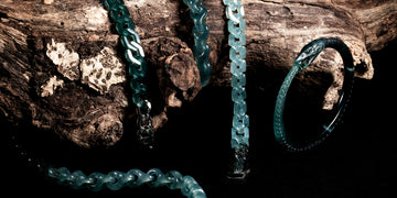 <strong>Guatemalan Jade</strong>