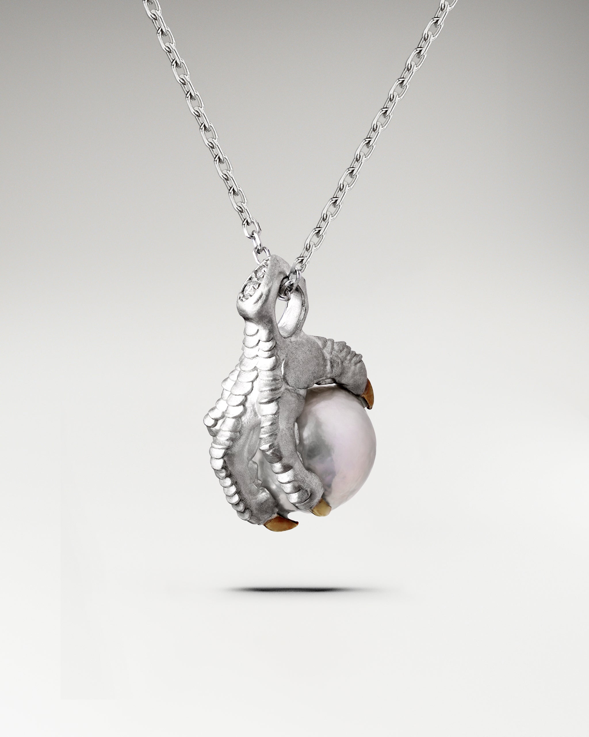 Eagle Talons Pendant Necklace In With Pearl