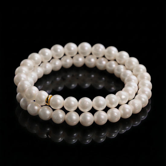Unrushed Glow Bracelet In Pearl - JadeChains