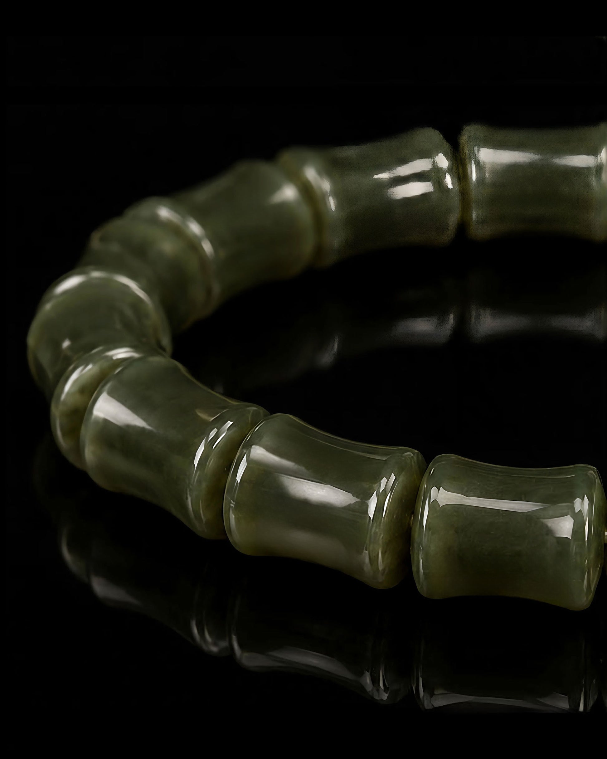 Verdant Vertebrae Bracelet In Nephrite - JadeChains